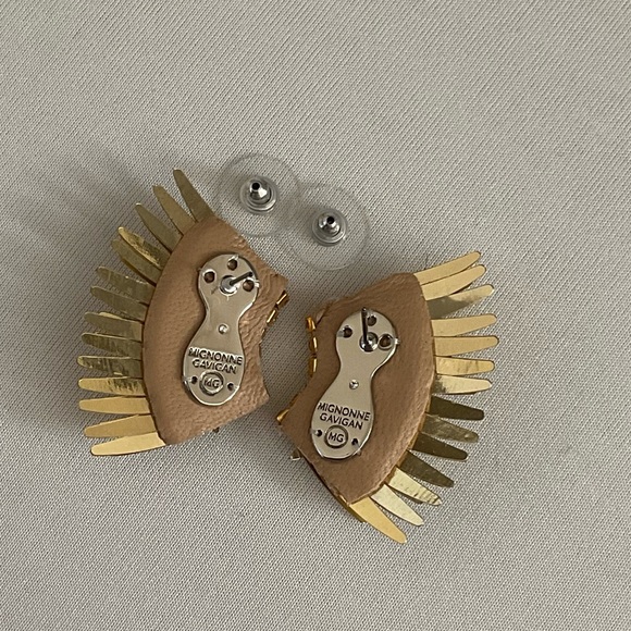 BRAND NEW Mignonne Gavigan Star Mini Madeline Earrings - Picture 5 of 5